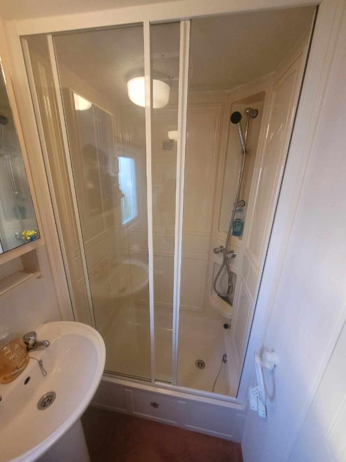 S313 3 Bed Caravan Golden Palm Chapel Saint Leonards Exterior foto